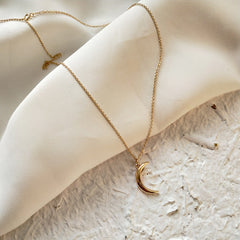 Retro Simple And Elegant Short Necklace Accessories For Women